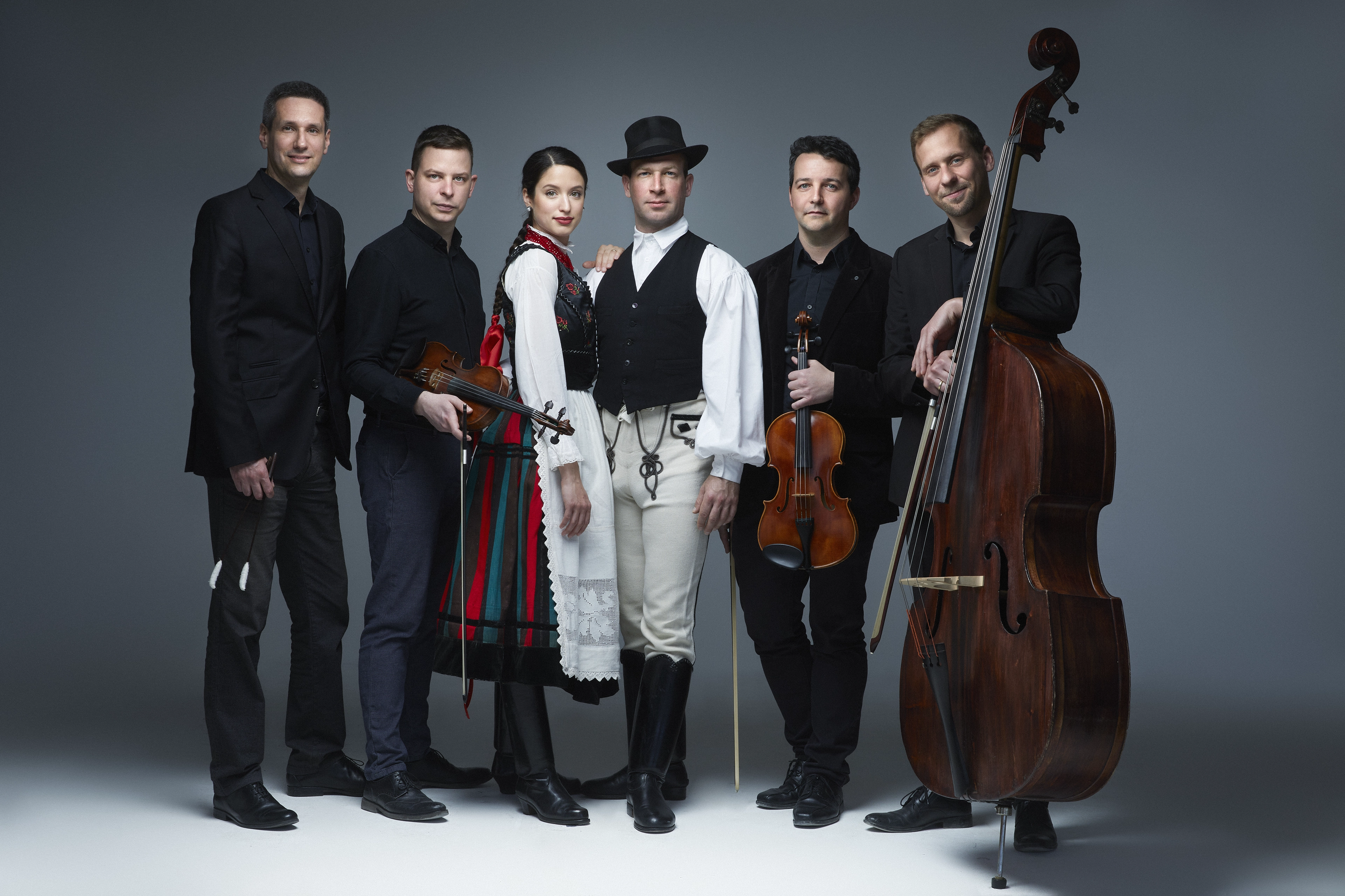 Hanga Band Full Shot